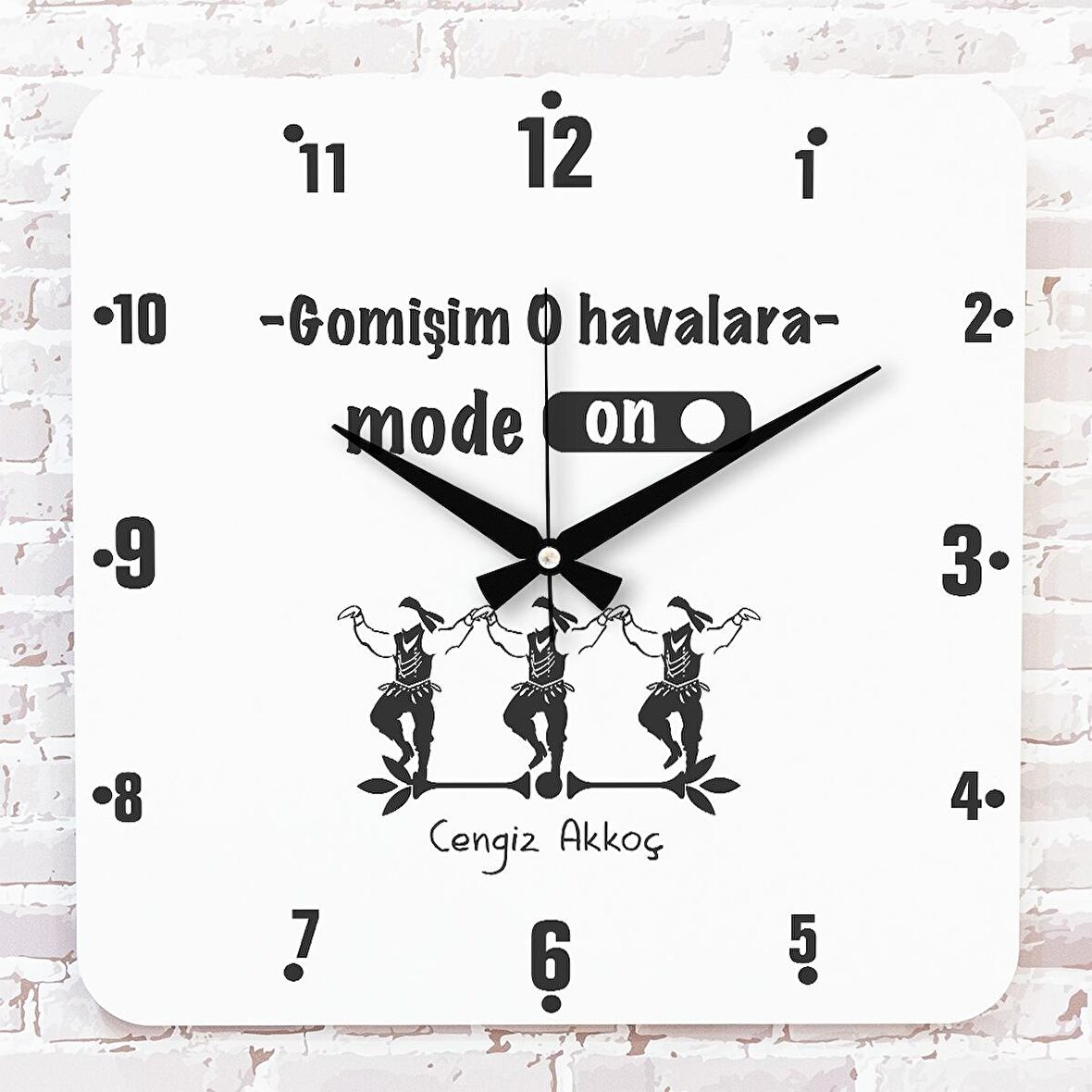 Karadenizliye Hediye Gomişim O Havalara Tasarımlı Ahşap Saat 33cm KA01-1658