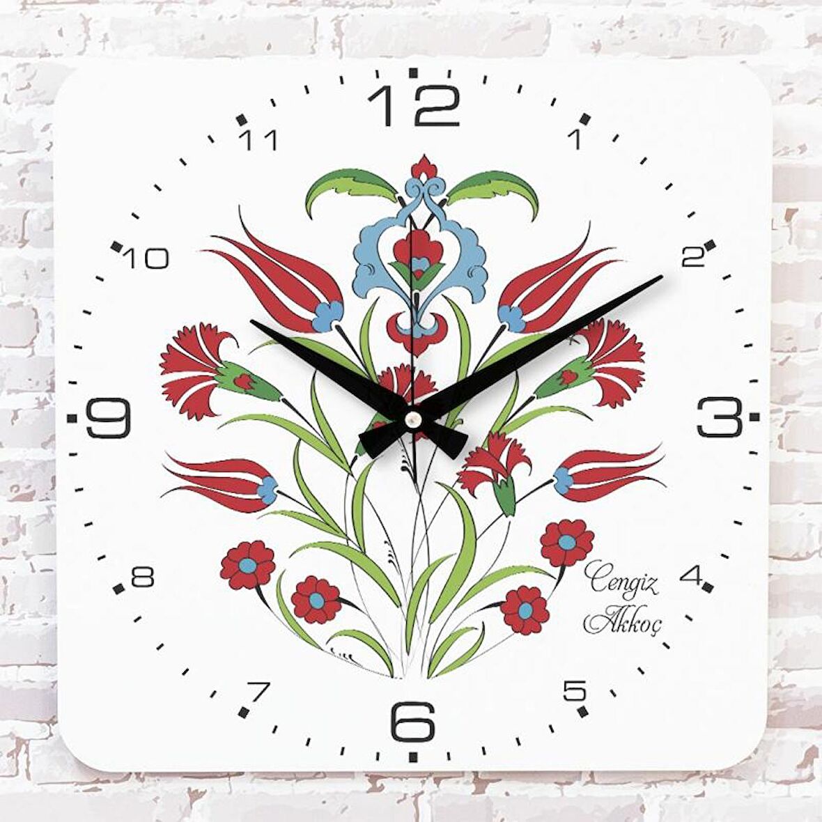 Kişiye Özel Çini Desenli Hediye Ahşap Saat 33cm KA01-1692