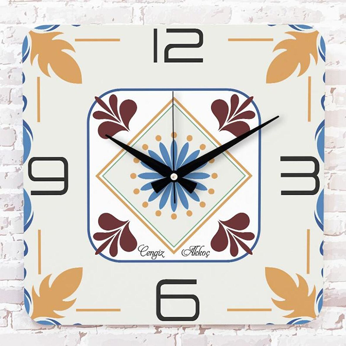 Kişiye Özel Çini Desenli Hediye Ahşap Saat 33cm KA01-1696