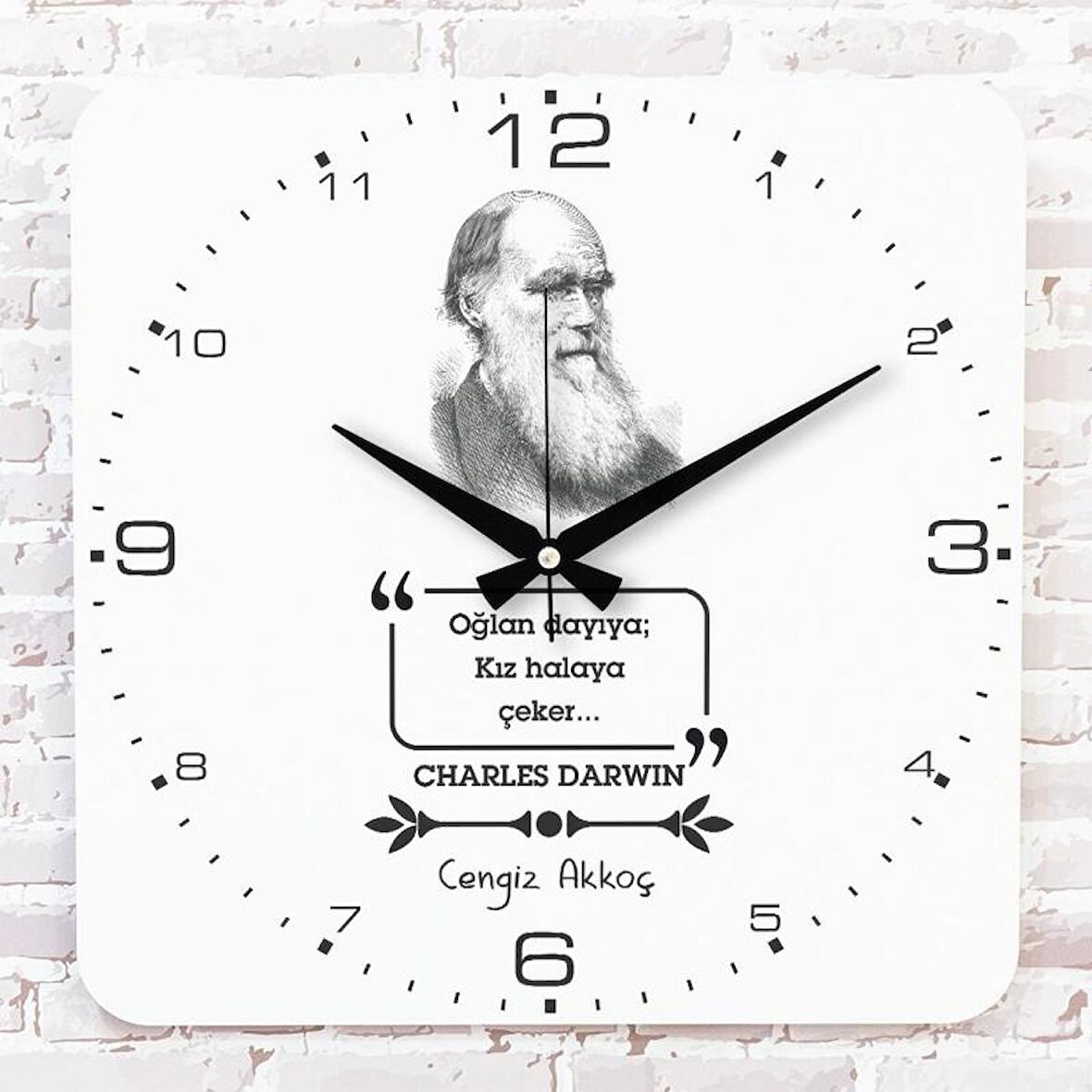 Kişiye Özel Charles Darwin Tasarımlı Hediye Ahşap Saat 33cm KA01-1726
