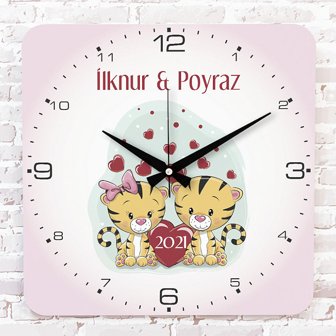 Kişiye Özel Çocuk Odası Hediyesi Ahşap Saat 33cm KA01-1772