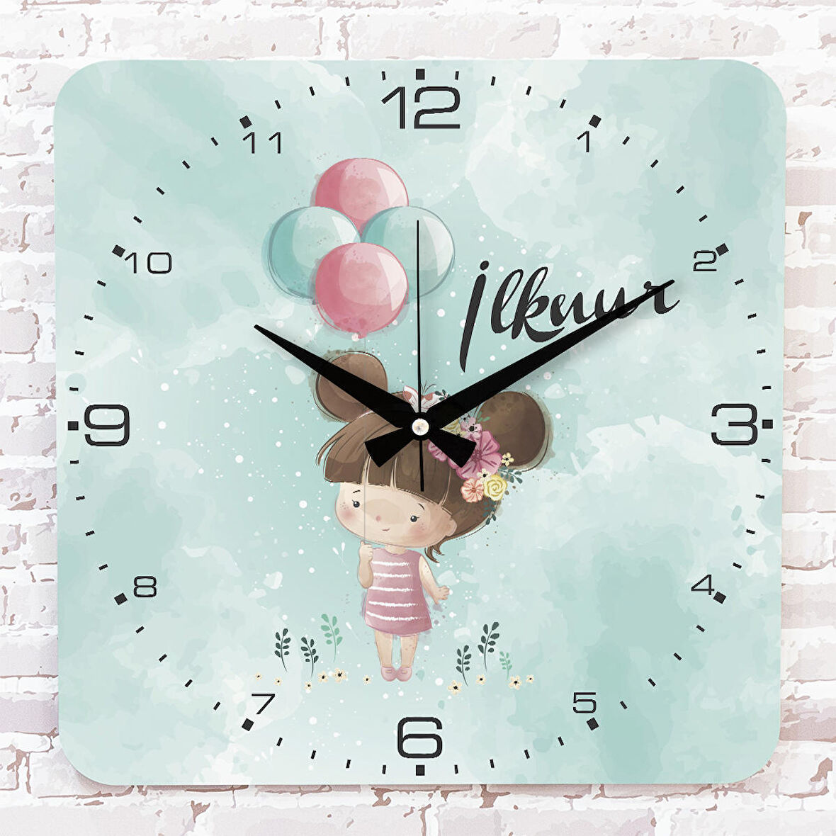 Kişiye Özel Çocuk Odası Hediyesi Ahşap Saat 33cm KA01-1806