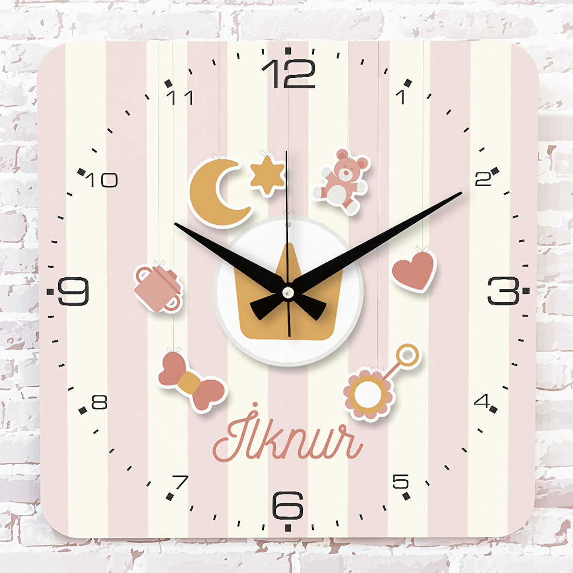 Kişiye Özel Çocuk Odası Hediyesi Ahşap Saat 33cm KA01-1820