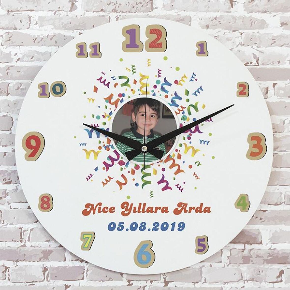 Kişiye Özel Fotoğraflı Mutlu Yıllar Hediye Ahşap Saat 33cm  KA02-1371