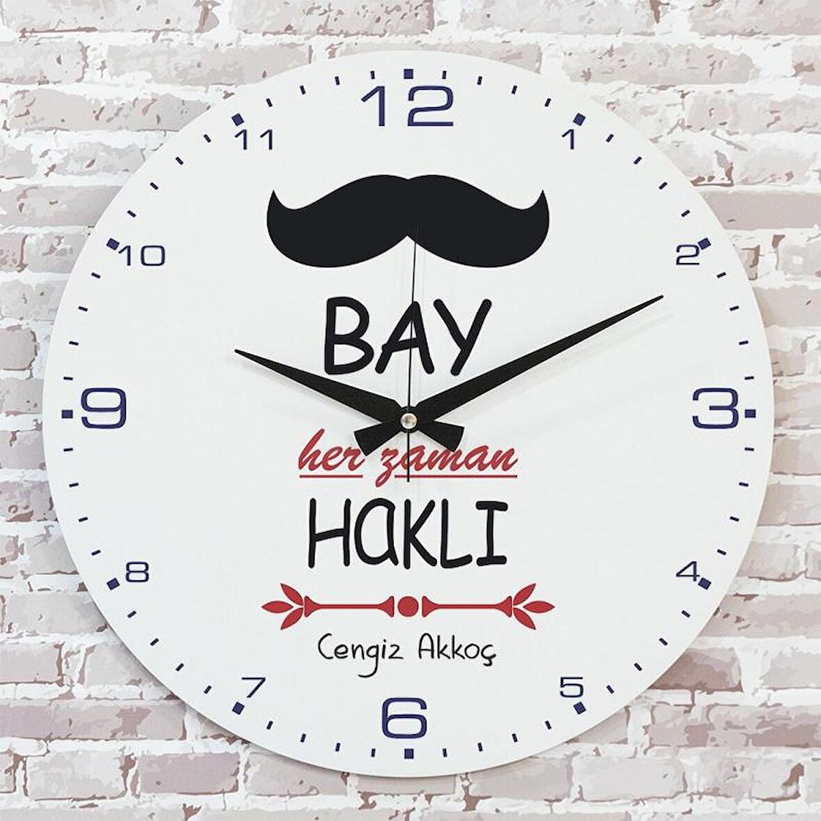 Kişiye Özel Bay Her Zaman Haklı Hediye Ahşap Saat 33cm  KA02-1379