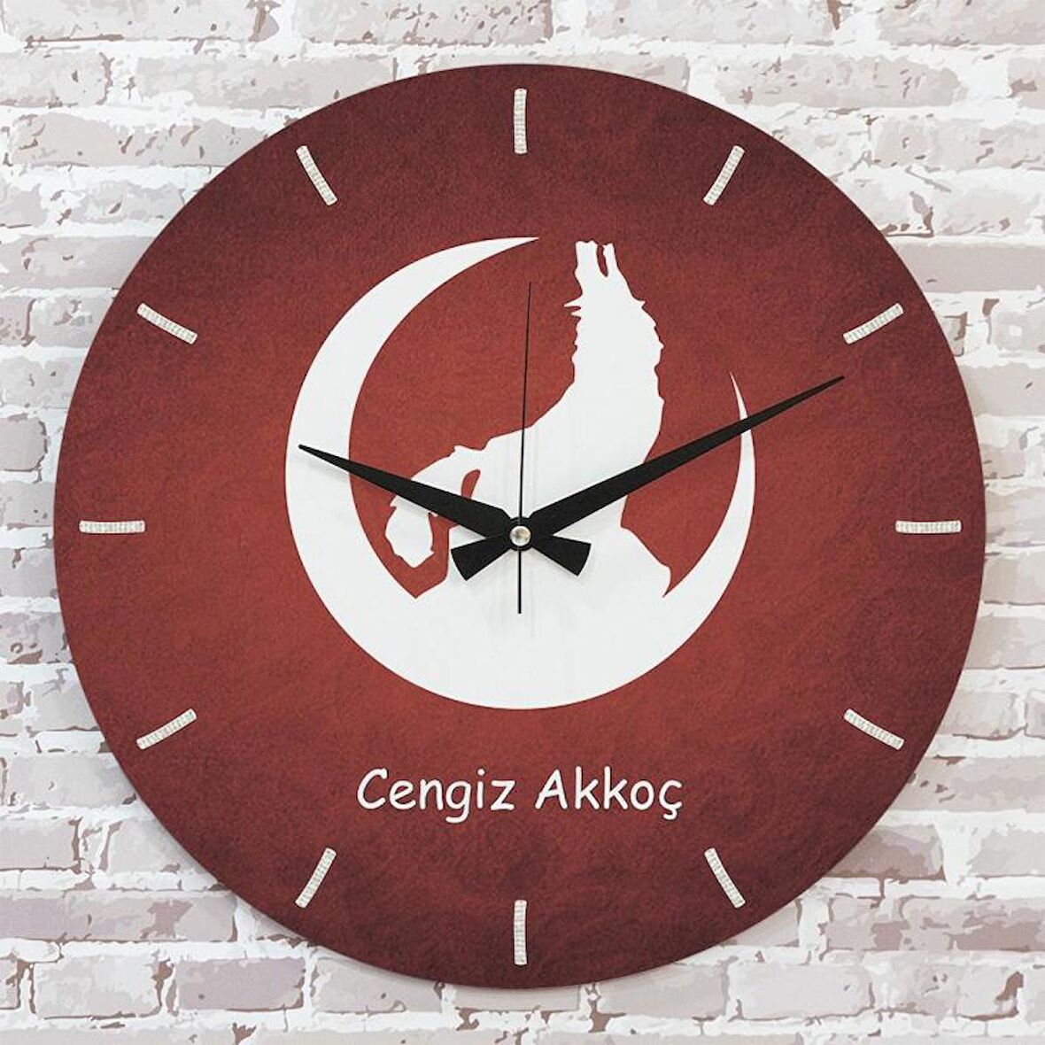 Kişiye Özel Bozkurt Tasarımlı Hediye Ahşap Saat 33cm  KA02-1388