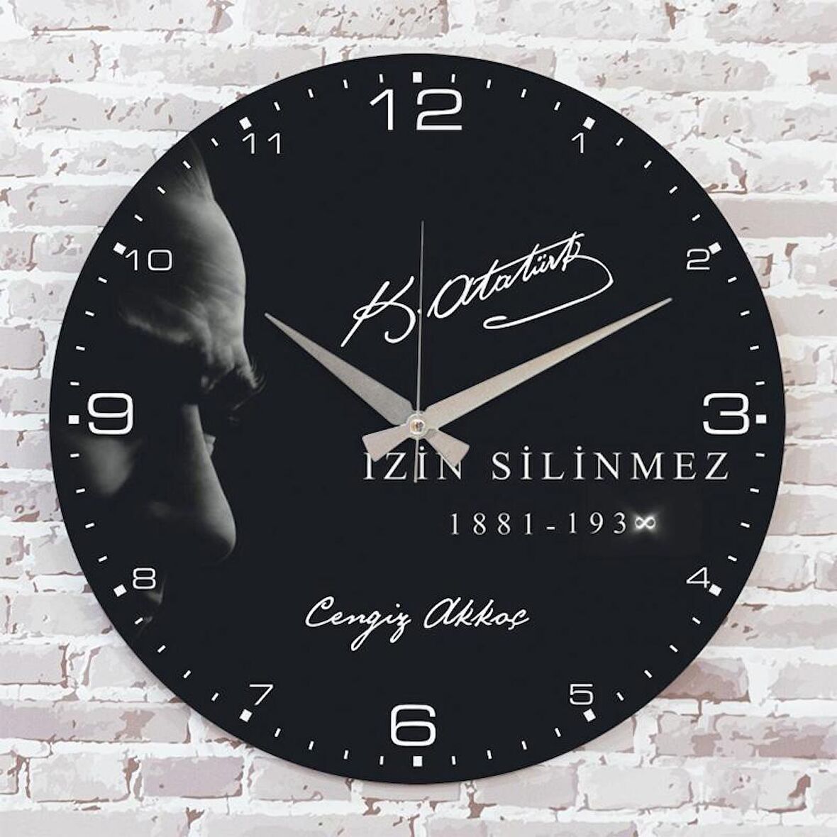 Kişiye Özel Atatürk Tasarımlı Hediye Ahşap Saat 33cm  KA02-1462