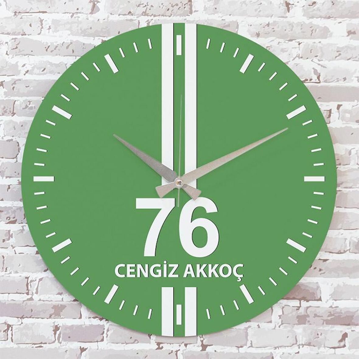 Yeşil & Beyaz Iğdırlılara Hediye Saat 33cm  KA02-1627