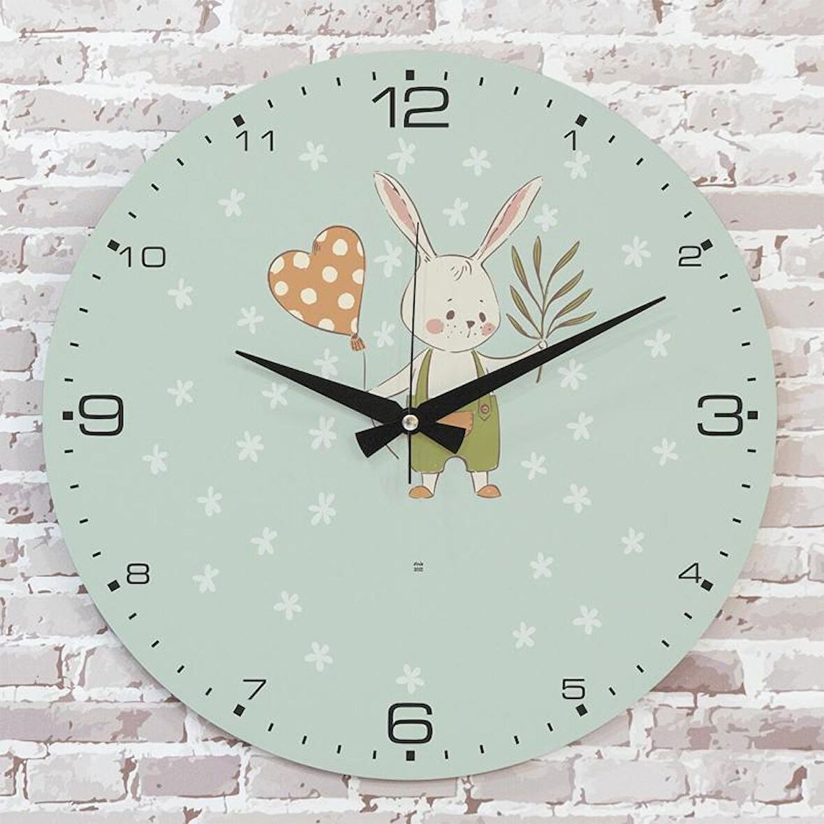 Kişiye Özel Çocuk Odası Hediyesi Ahşap Saat 33cm  KA02-1828