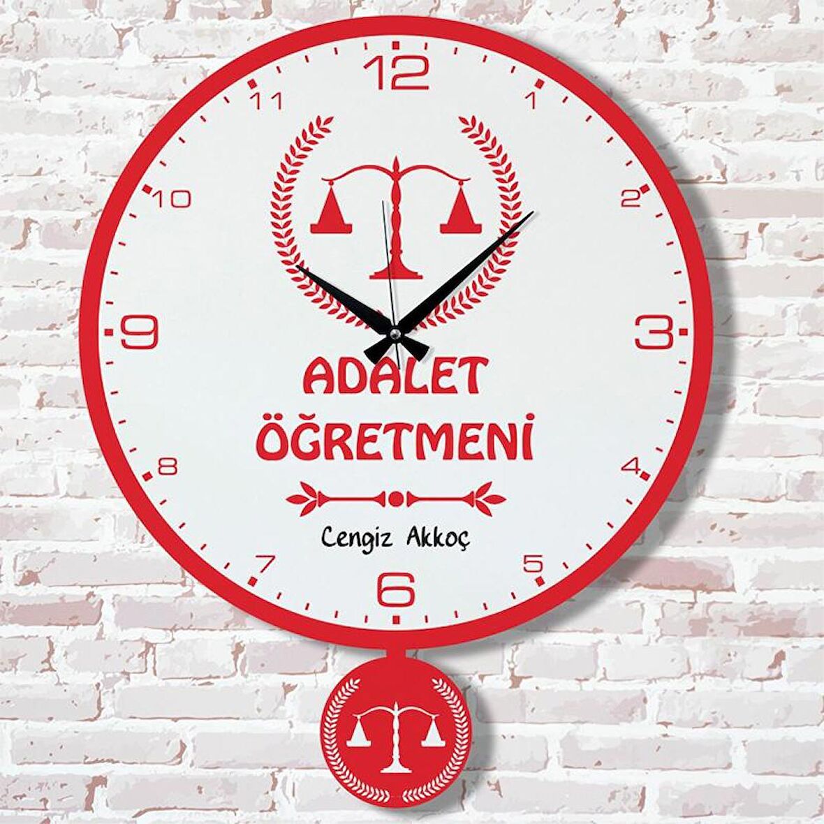 Adalet Öğretmenine Hediye Sallanan Sarkaçlı Saat KA07-1005