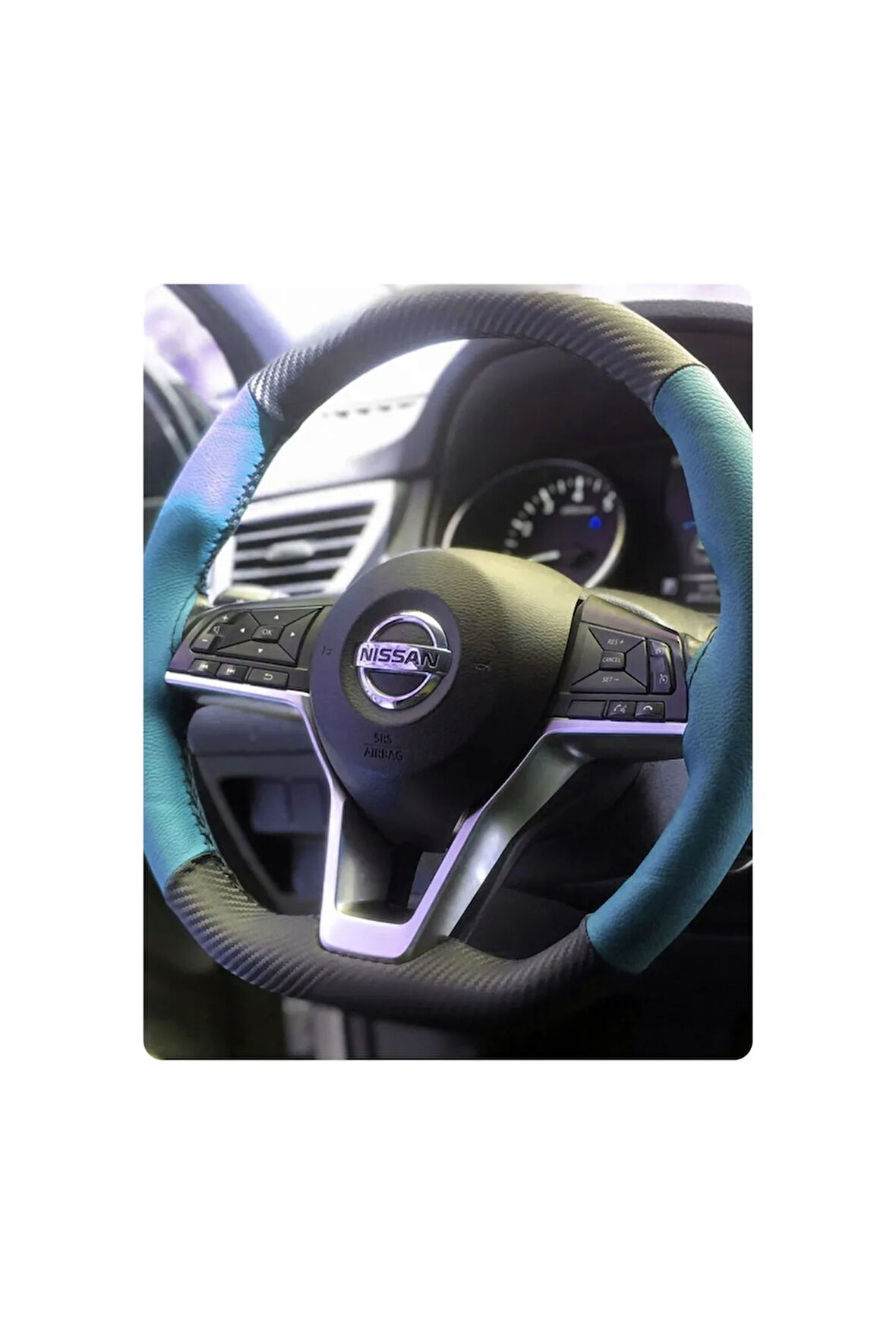 DİKİŞLİ DİREKSİYON KILIFI KARBON AÇIK MAVİ DERİ SİYAH DİKİŞLİ NİSSAN QASHQAİ İÇİN