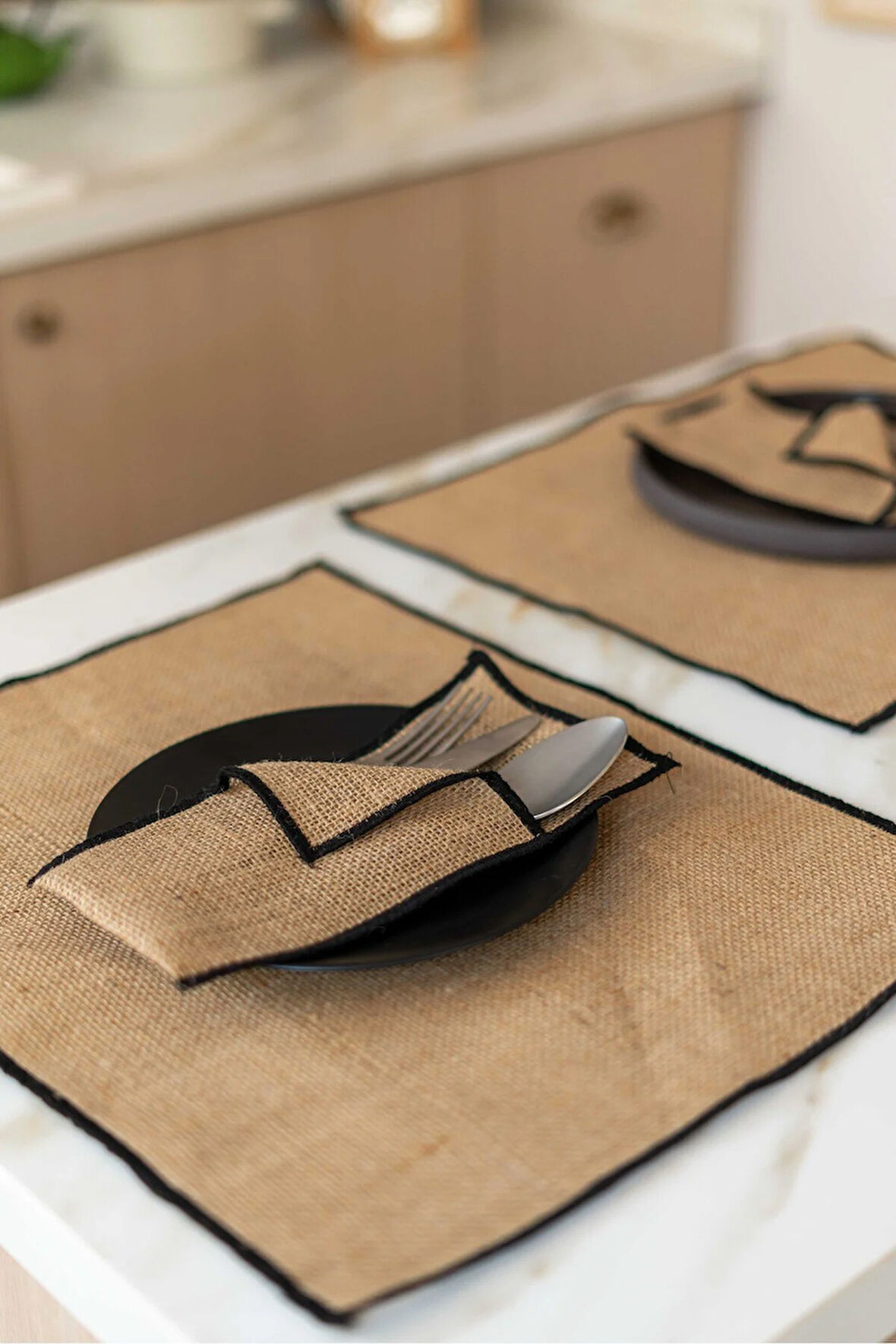 2Li Jüt Kumaş Siyah Detaylı Amerikan Servis / Supla