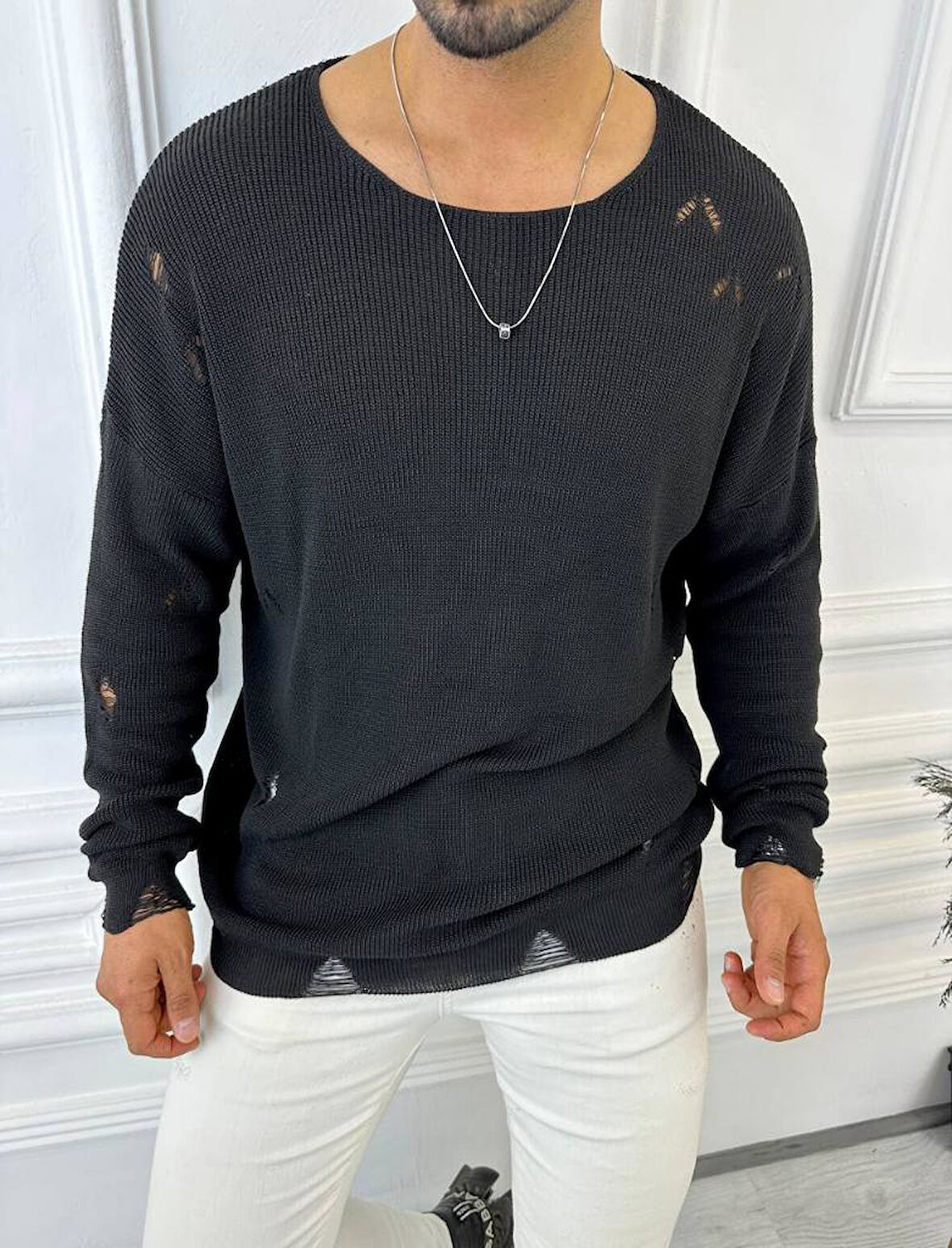 Kazak Naturel Örme Pamuk Tüylenmeyen Yırtık Detaylı Lazer Kesim Triko Kazak