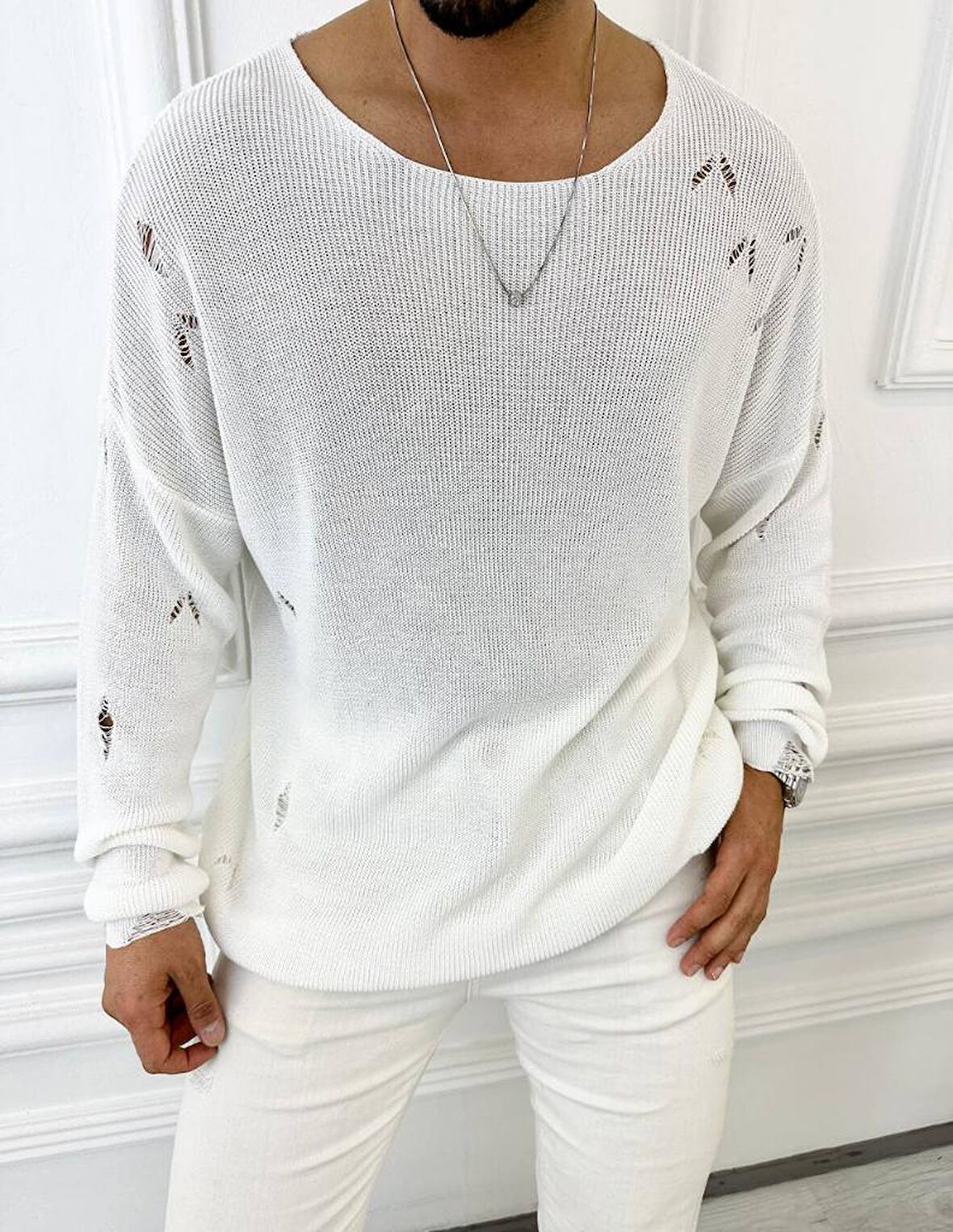 Kazak Naturel Örme Pamuk Tüylenmeyen Yırtık Detaylı Lazer Kesim Triko Kazak