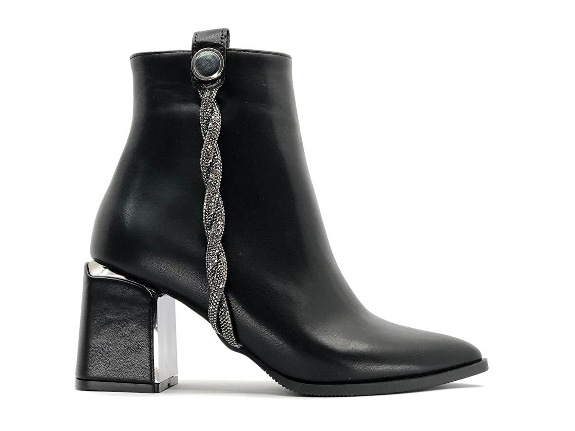 Feles Burgu Şerit Taş Detaylı Klasik Kadın Bot