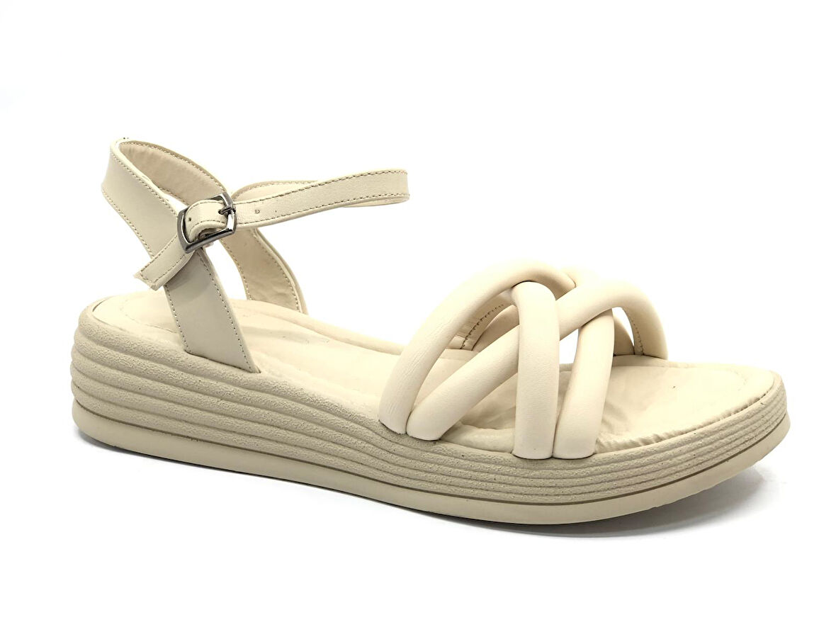 Feles Düz Taban Çapraz Detaylı Kadın Sandalet