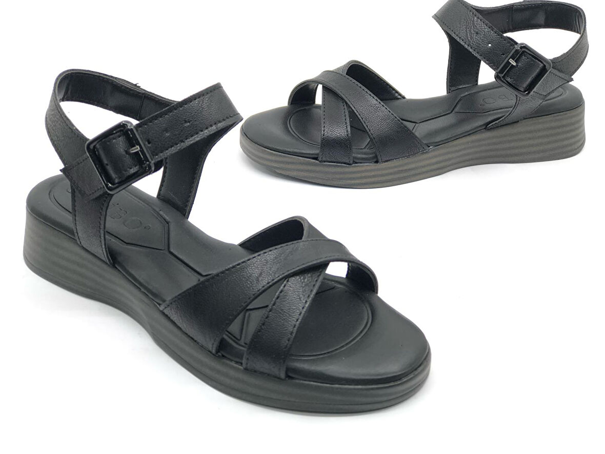 Seribo 25Y001 Çapraz Toka Detaylı Ortopedik Taban Kadın Sandalet