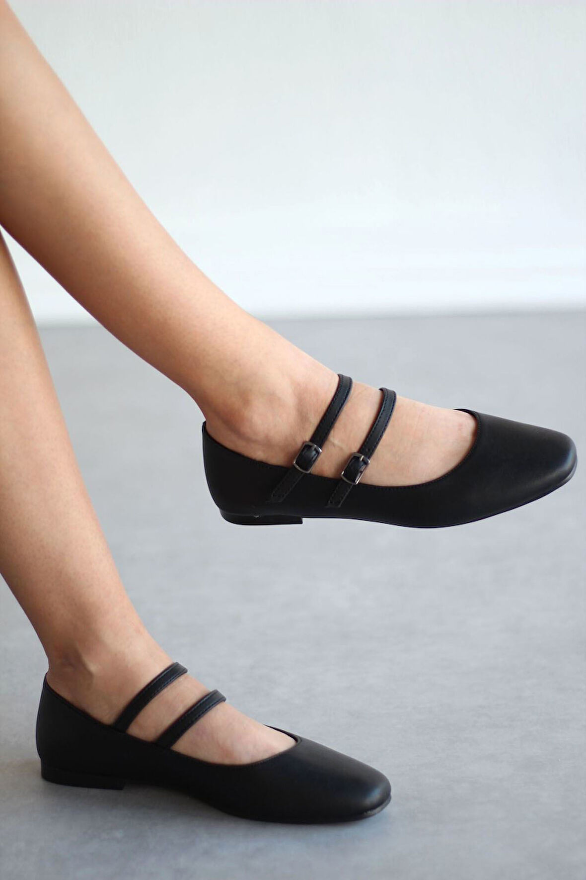 Seribo Çift Toka Detaylı Kadın Babet Ayakkabı