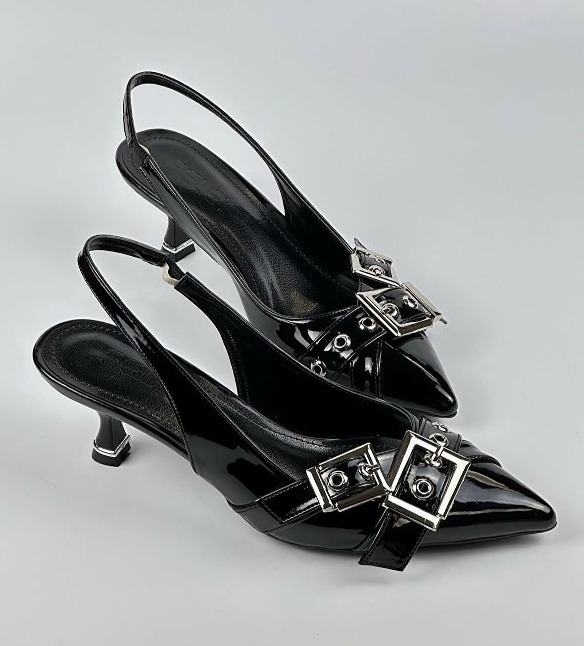 Feles Şeker Topuklu Çift Toka Detaylı Arkası Açık Stiletto Kadın Kısa Topuklu Ayakkabı