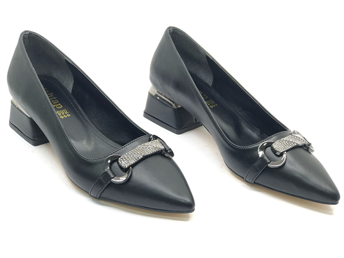 Mehtap Taş Toka Detaylı Kısa Topuklu Kadın Babet Ayakkabı