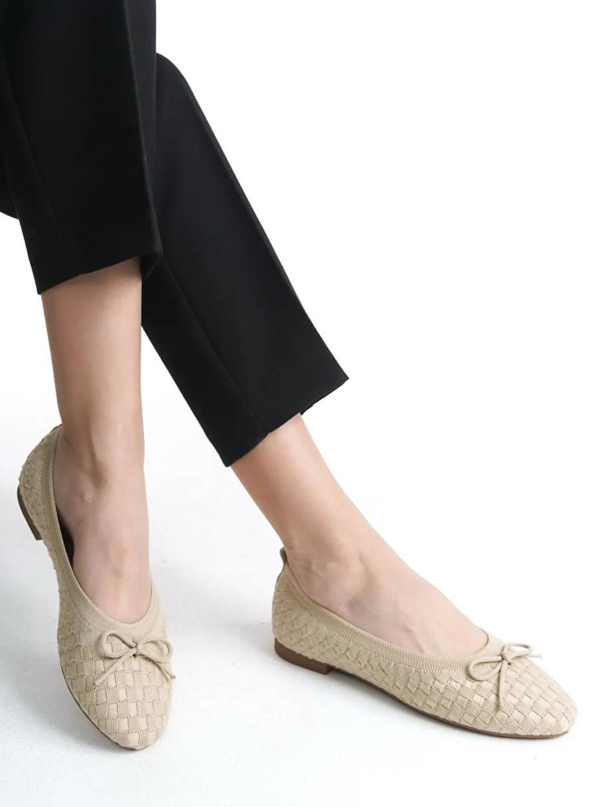 Feles Triko Fiyonk Detaylı Kadın Babet Ayakkabı