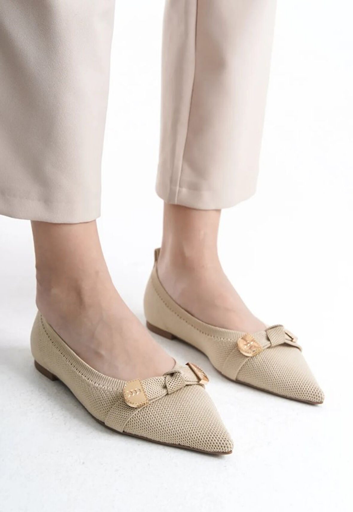 Feles Triko Fiyonk Detaylı Sivri Burun Kadın Babet Ayakkabı