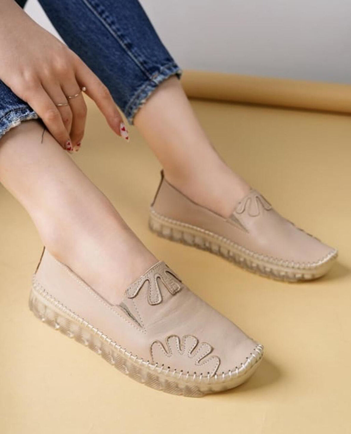 Ayakdaş Saraç Detaylı Hakiki Deri Kadın Babet Ayakkabı