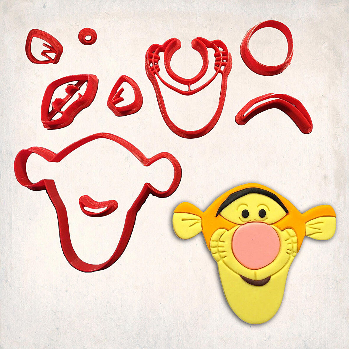 Winnie the Pooh Tigger Detay Kurabiye Kalıp Seti 8’li