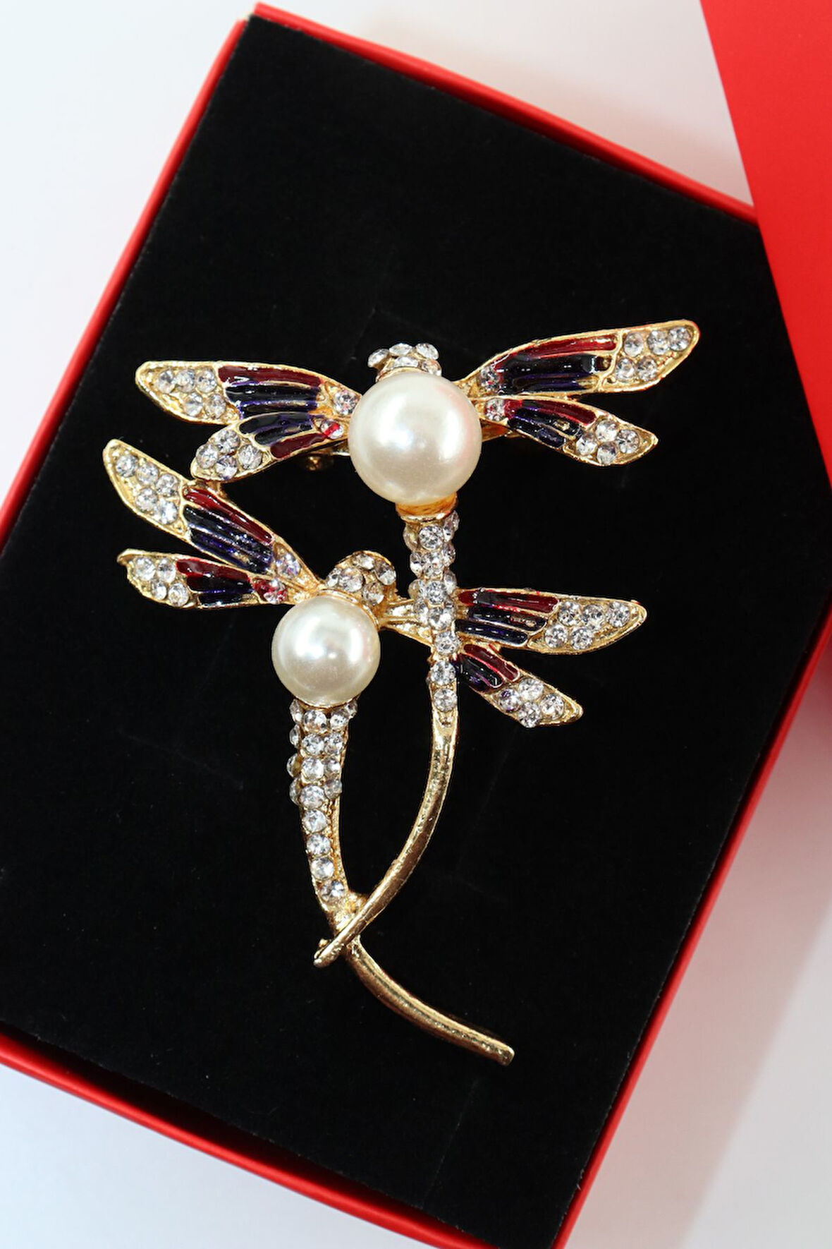 Gold renk incili yusufçuk broş. Taşlı broş. Yaka iğnesi broş. Kadın broş. Broş. Yusufçuk broş