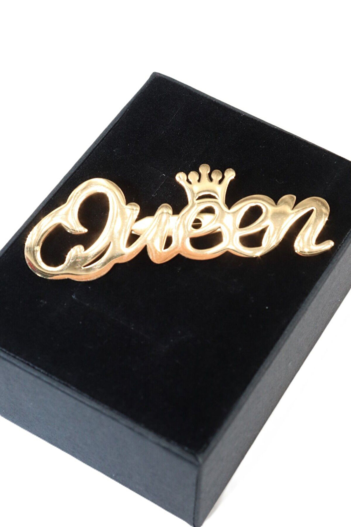 Çelik gold kraliçe broş. Yaka iğnesi queen broş. Çelik tasarım queen broş. Kadın broş. Kraliçe broş.