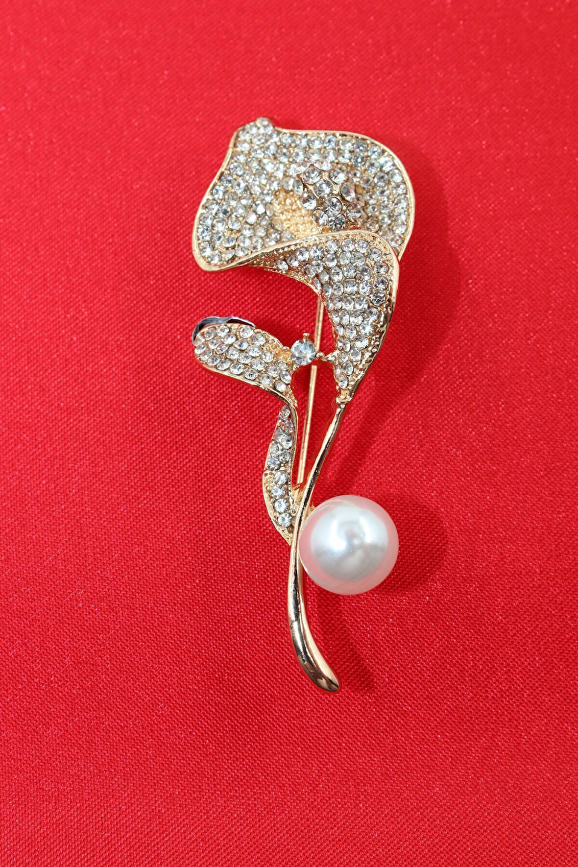 Gala Çiçeği Broş. Taşlı Tasarım Broş, Incili Broş. Yaka Iğnesi Broş. Kadın Broş. Broş