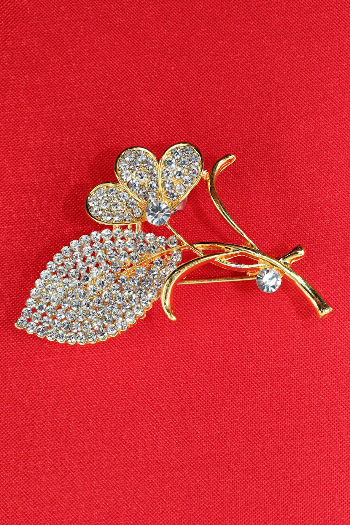 Gold Taşlı Yaprak Broş. Çiçek Broş. Taşlı Broş. Yaka Iğnesi Broş. Kadın Broş. Gold Broş.