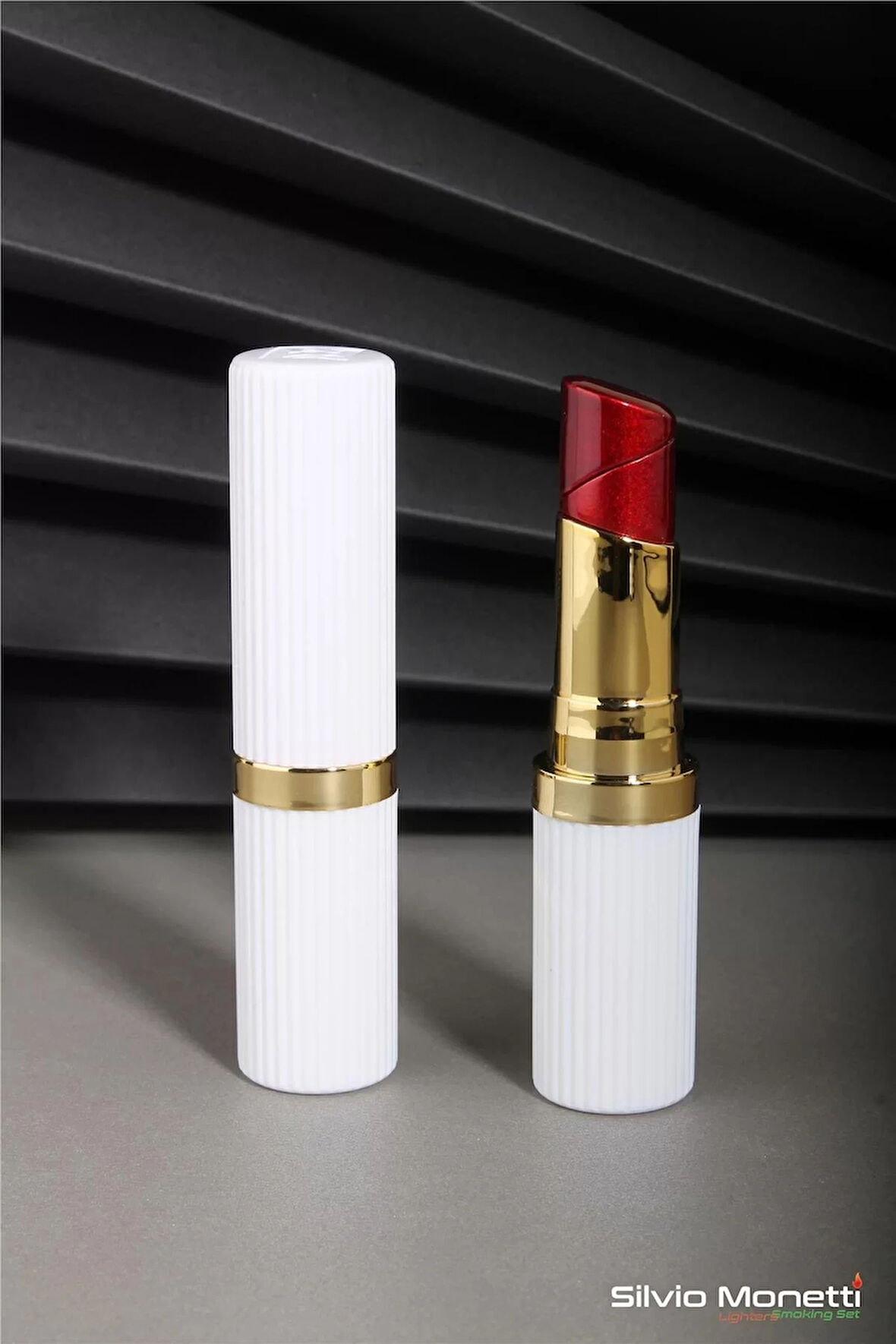 Beyaz Özel Tasarım Ruj Model Gazlı Çakmak 24csm834pr02