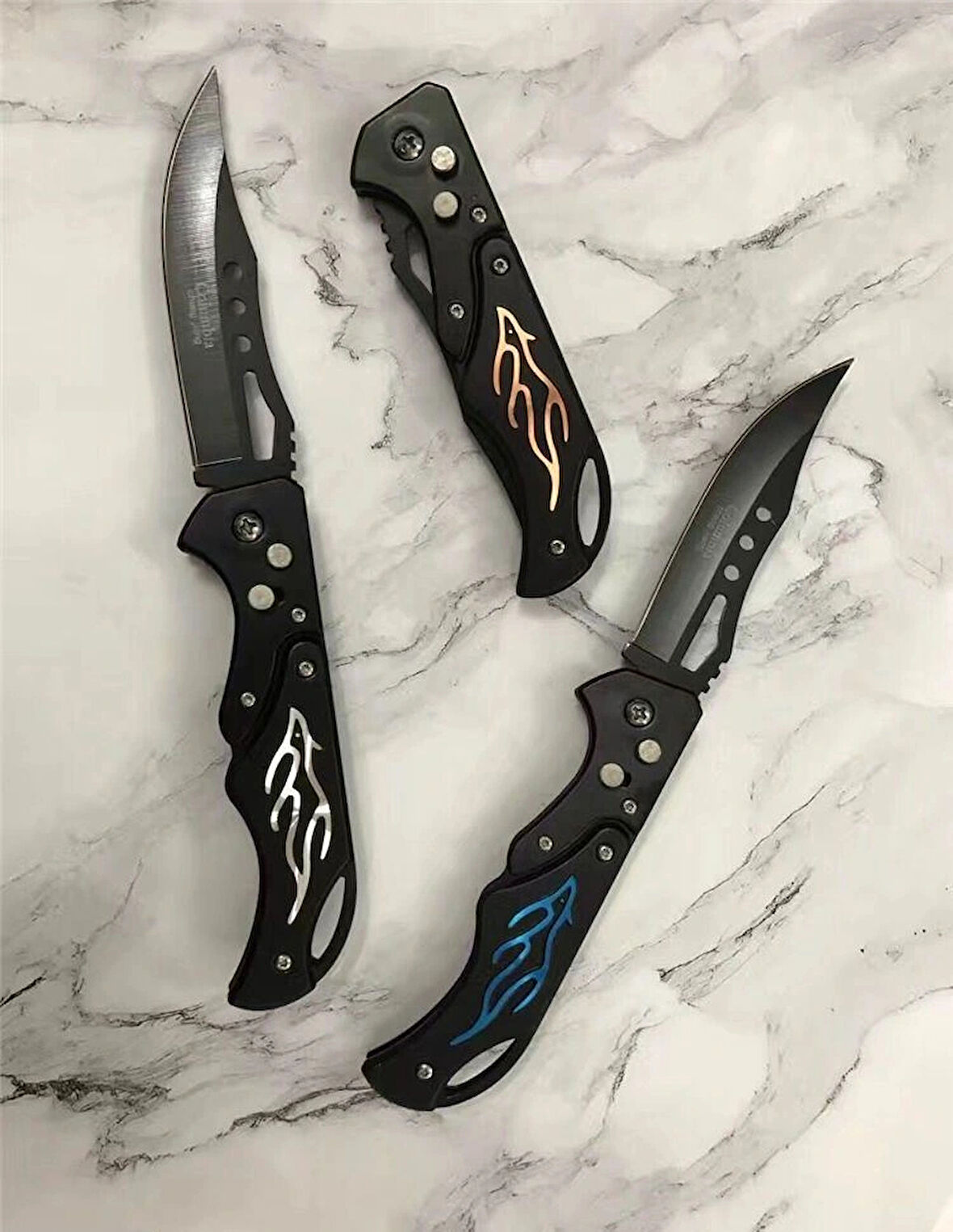 Desenli Düğmeli Çakı