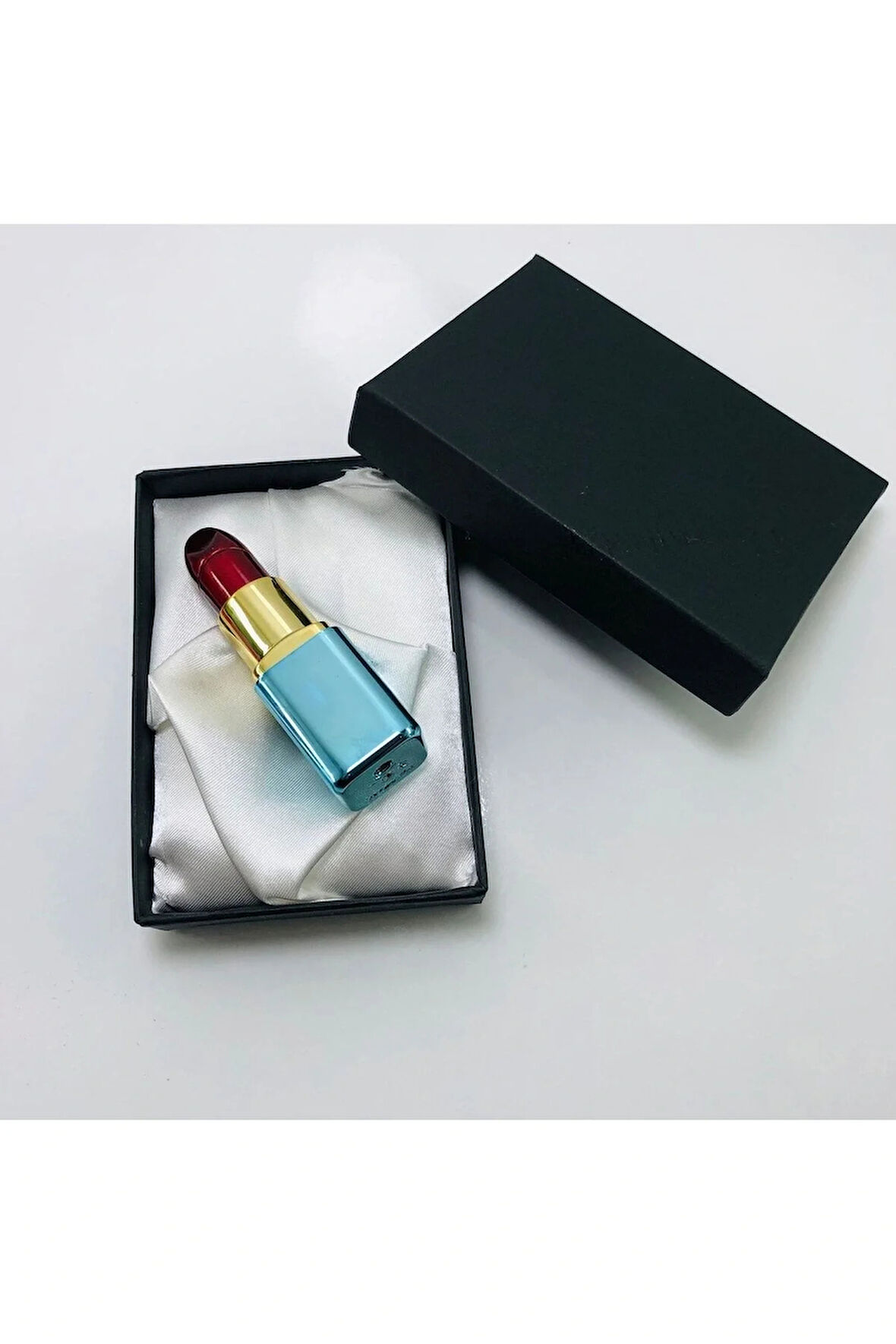 Ruj Modeli Gazlı Alevli Çakmak Hediye