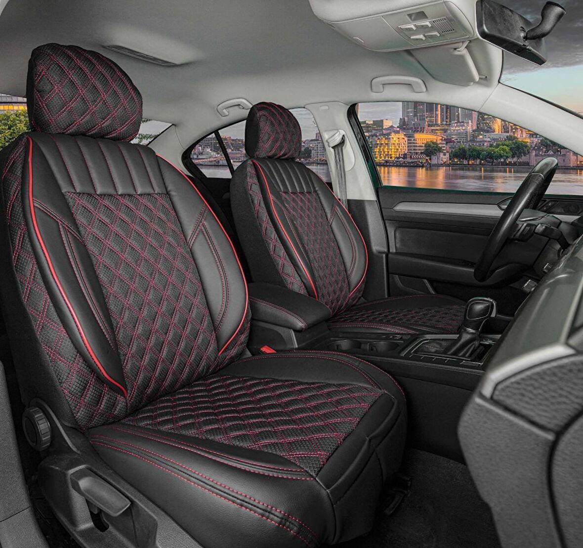 Nissan Juke Lüx Yarı Deri Oto Koltuk Kılıfı Ön Arka Takım İSTANBUL SERİSİ SİYAH KIRMIZI