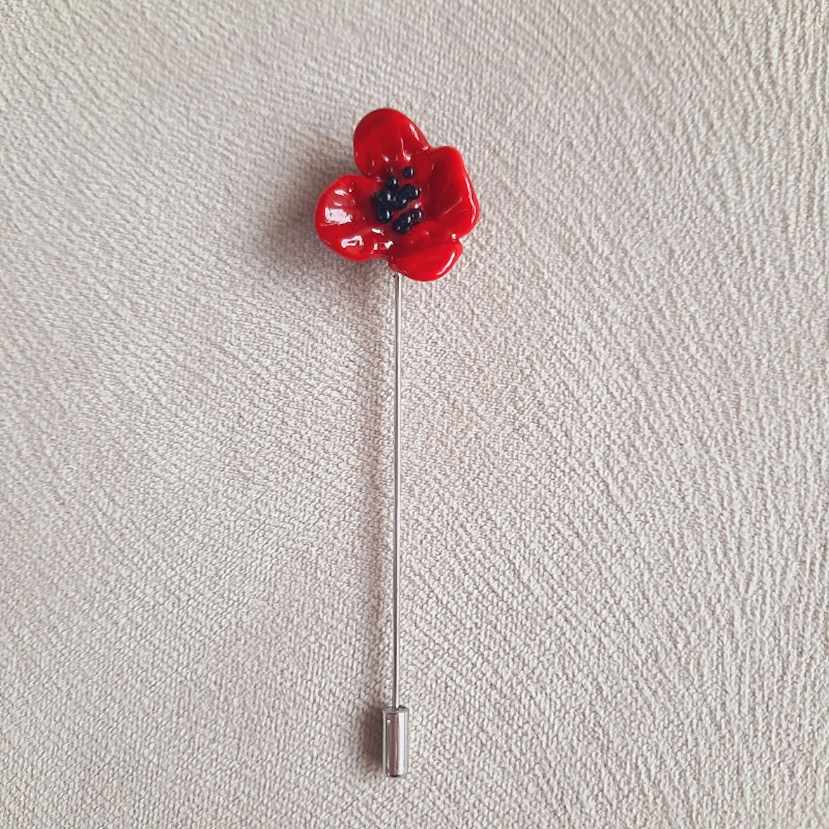 Kırmızı Gelincik Yaka İğnesi Broş
