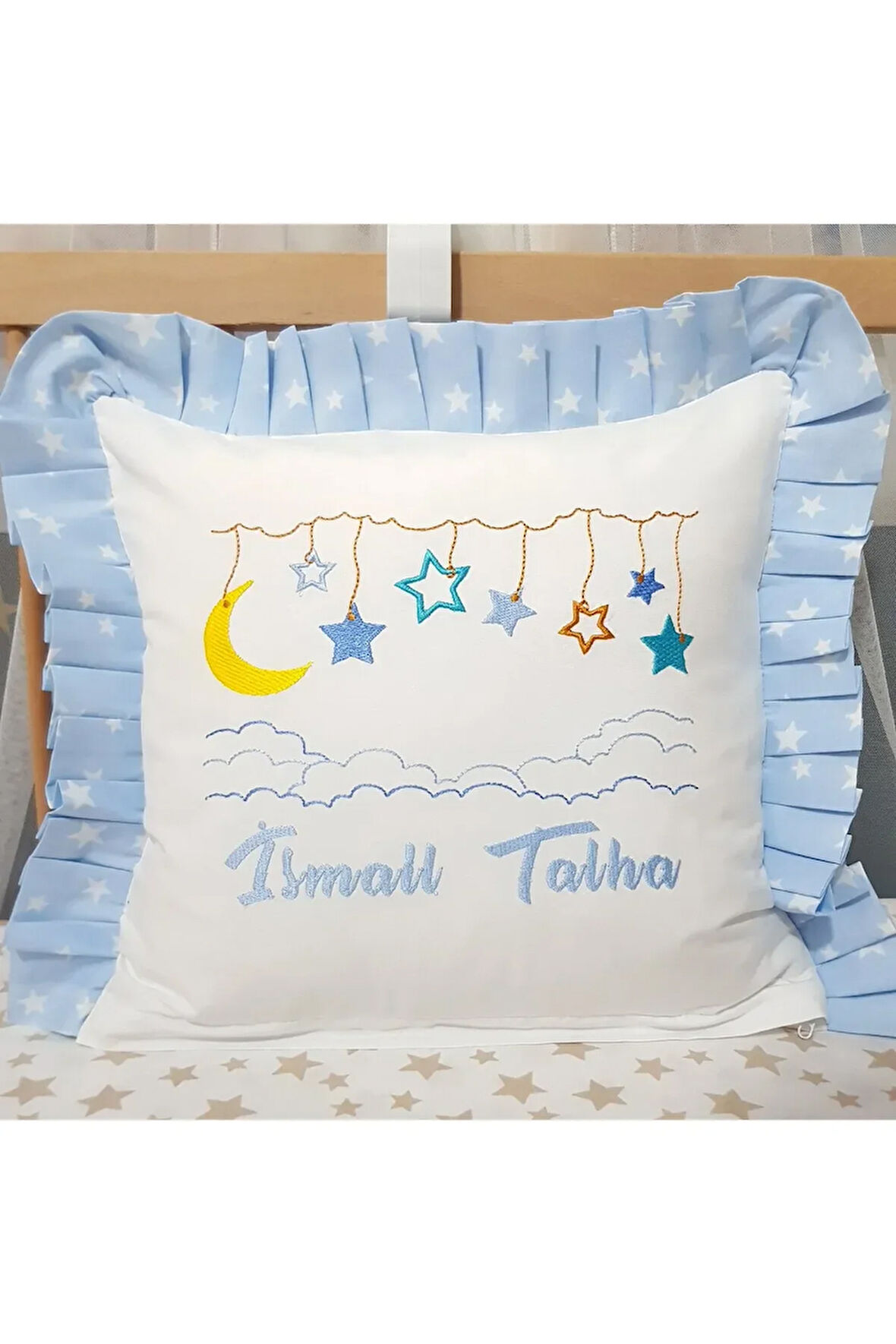 Özel Günler İçin Takı Yastığı - İsimli Nakışlı Bebek Kırlenti 40x40, İçi Dolgulu