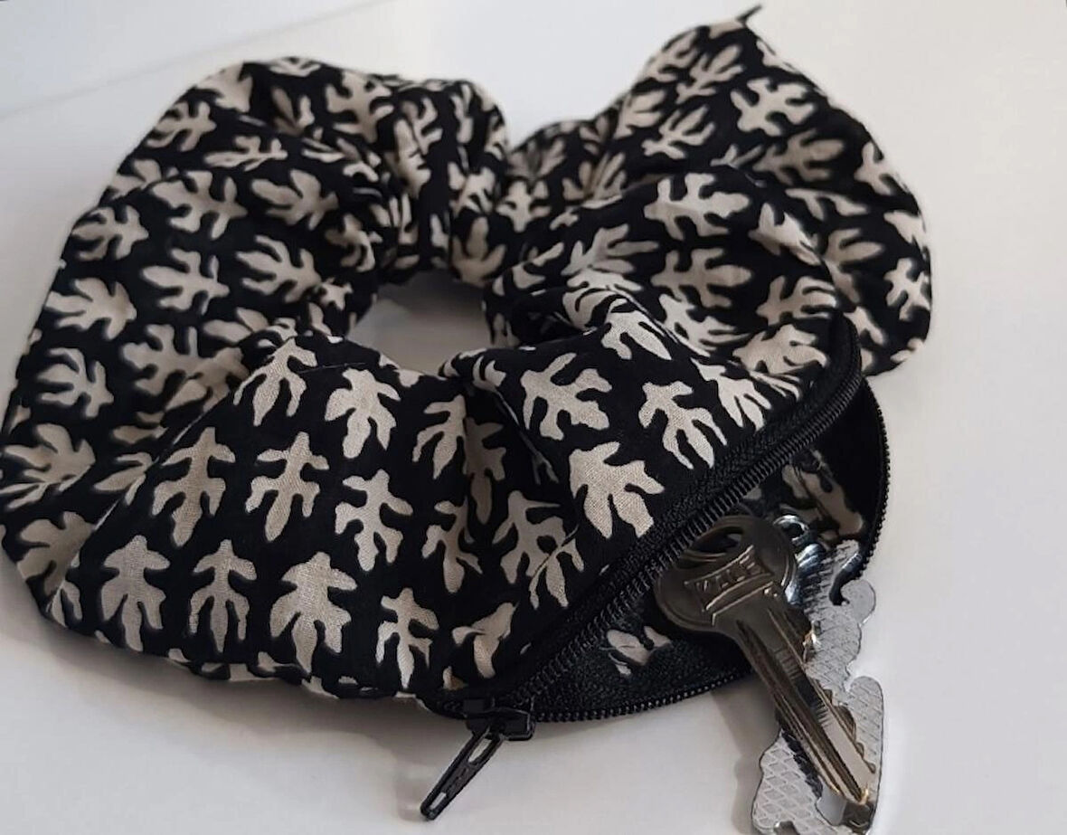 SİYAH BEJ FERMUARLI LASTİKLİ KUMAŞ KADIN TOKA