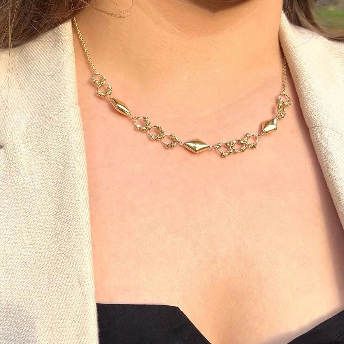 Halka Dorika Altın Kolye