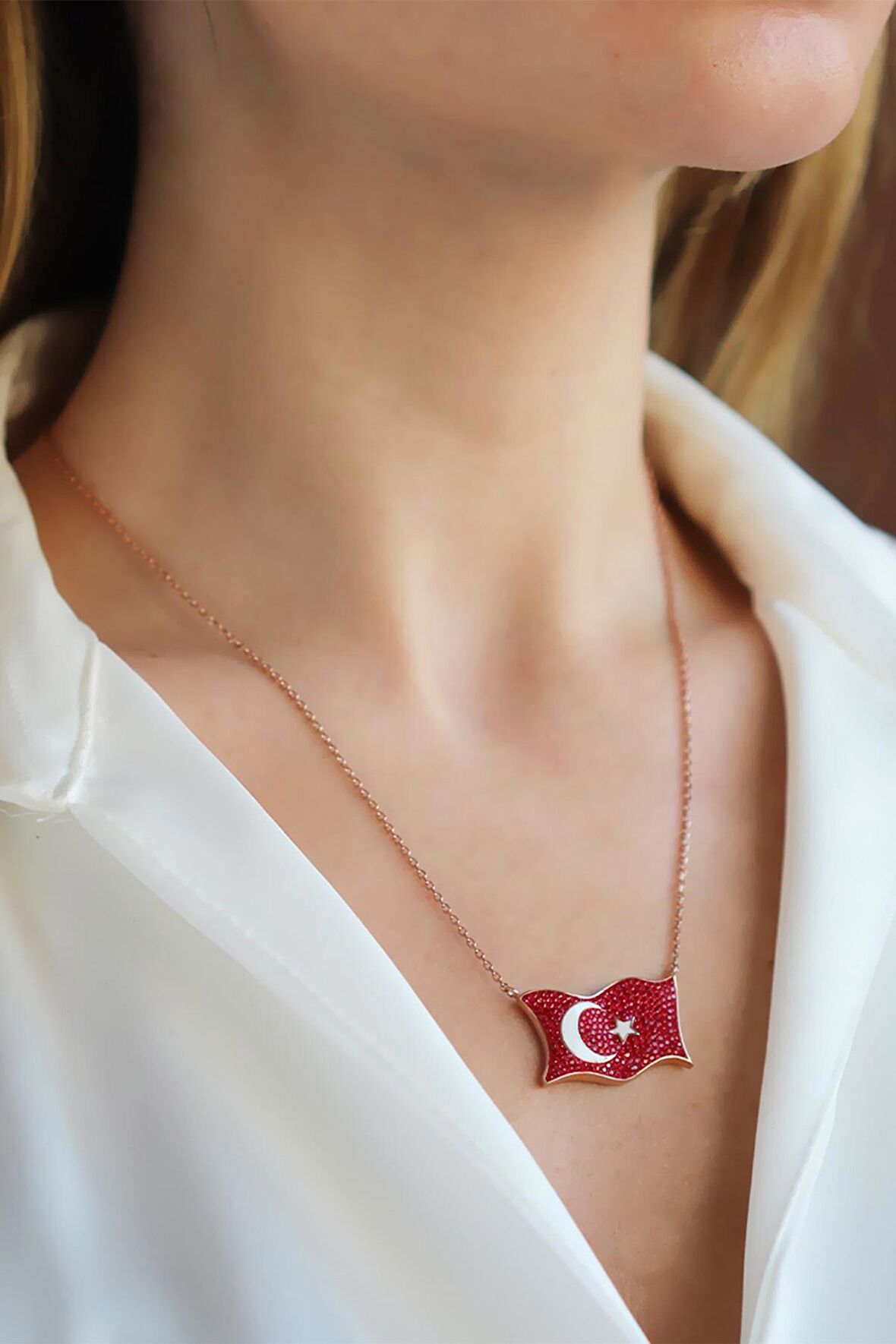 Türk Bayrağı Zirkon Taşlı Rose Gold Kaplama Gümüş Kolye