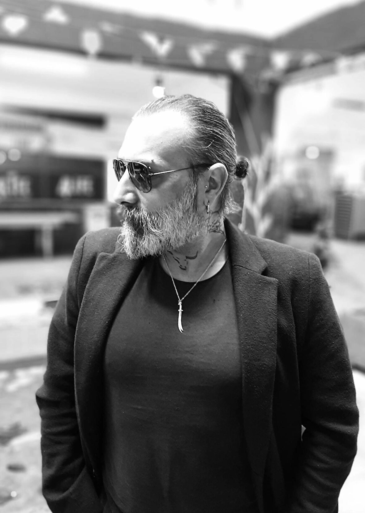 "Erkek Gümüş Renk Zülfikar Kılıç Kolye - Çelik Uç & Metal Zincir"