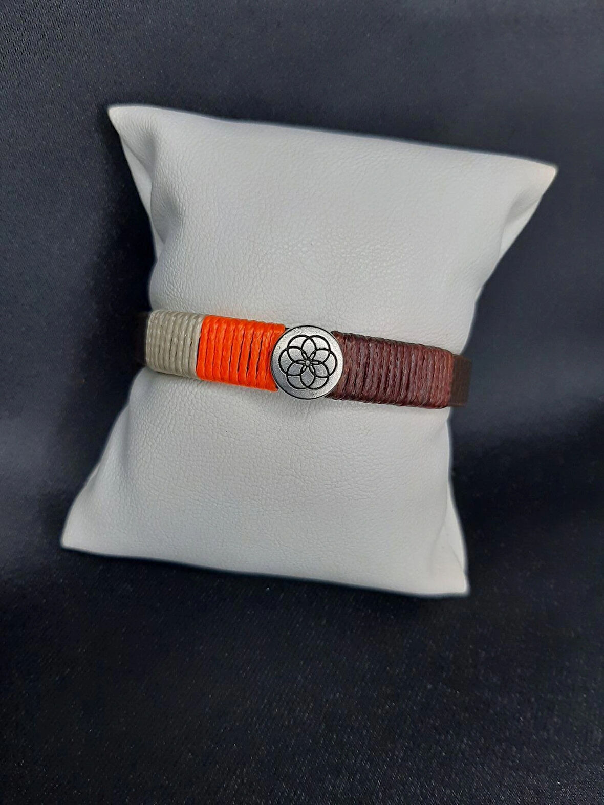 Unisex Suni Deri İpli Metal Detaylı El Yapımı Bileklik