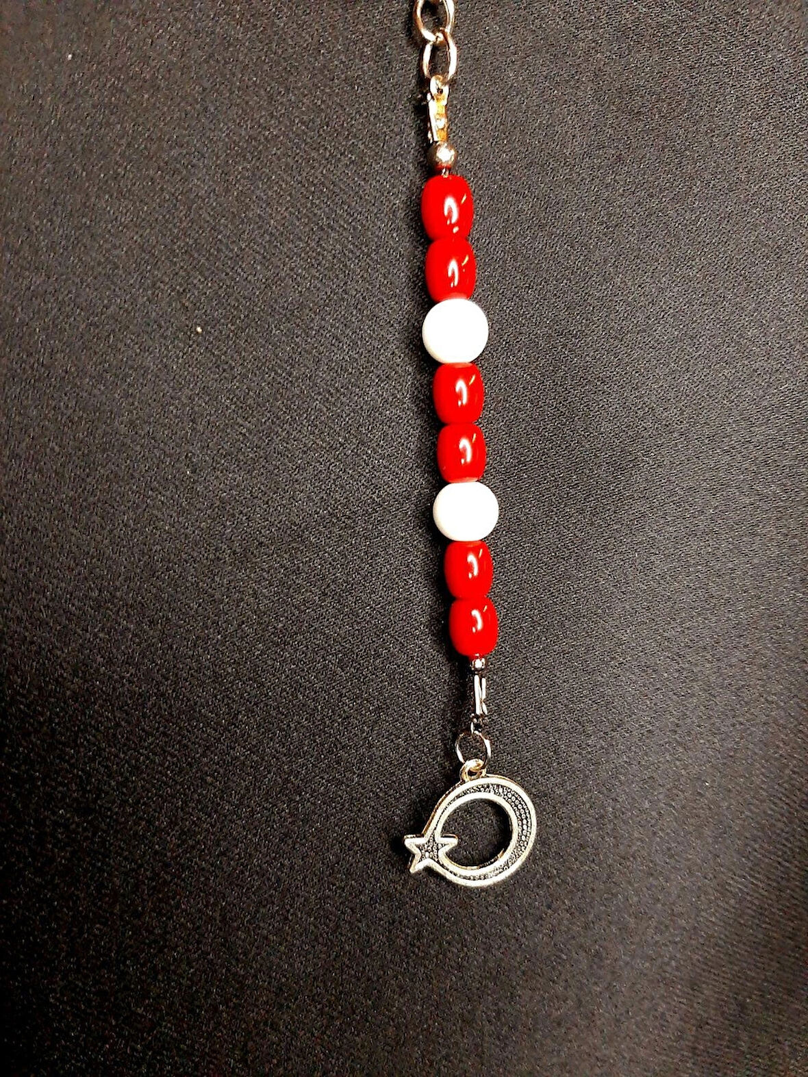 MRYart Kırmızı Beyaz Boncuklu Ay Yıldız Detaylı Anahtarlık / Çanta Aksesuarı