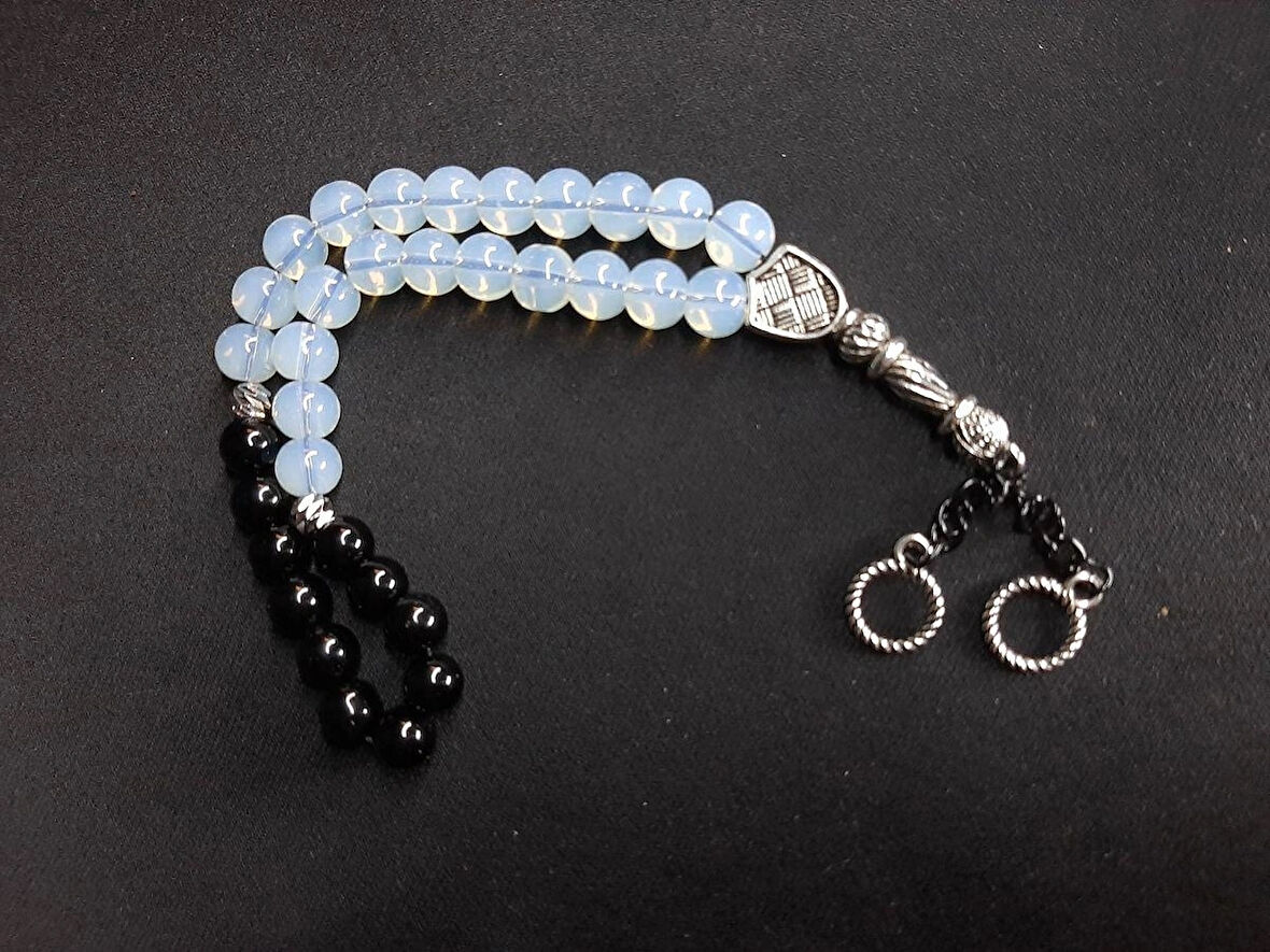 Saydam Beyaz ve Siyah Cam Boncuklu Tesbih 33 lük