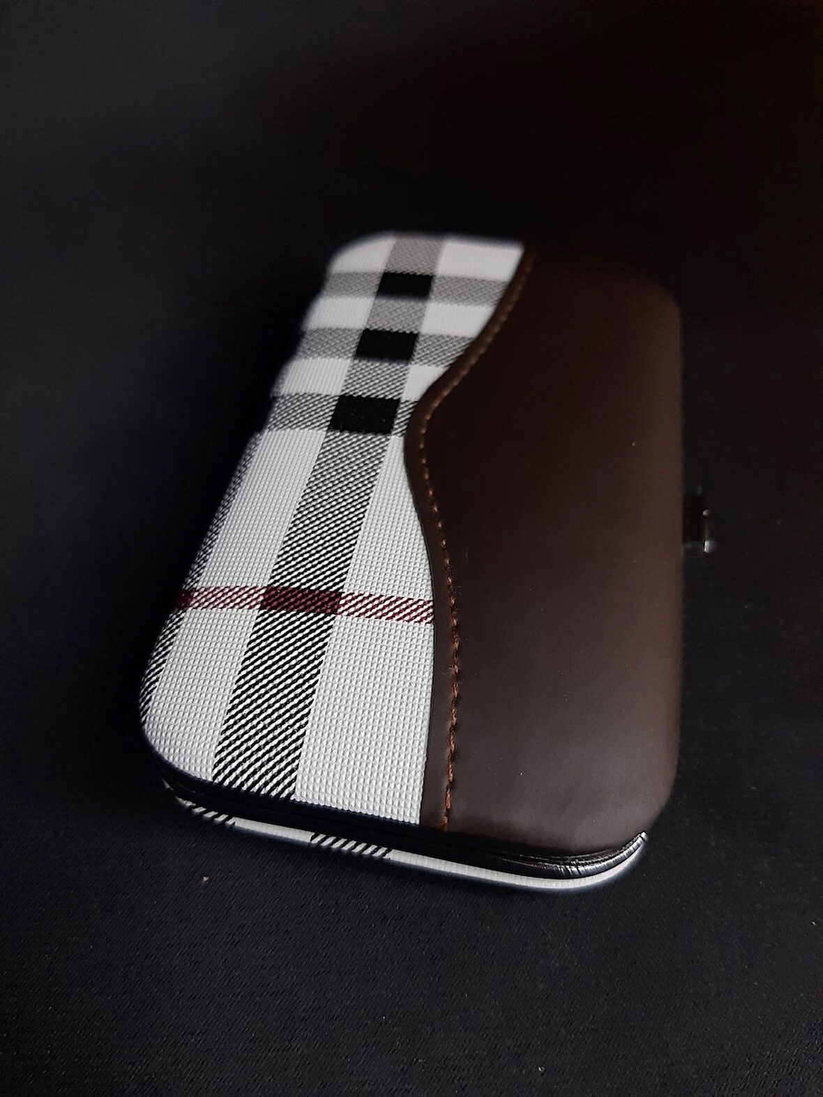 MRYart Kerışık Renkli 7 Parça Manikür / Pedikür Kutulu Törpü Set