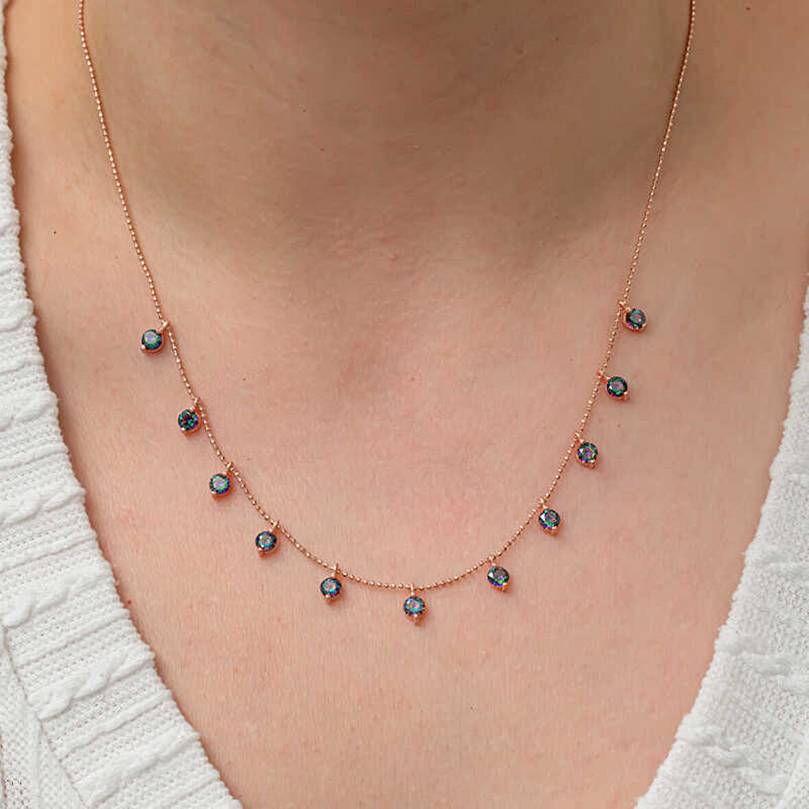 KENPAZAR Gümüş Mistik Topaz Taşlı Rose Şans Kadın Kolye