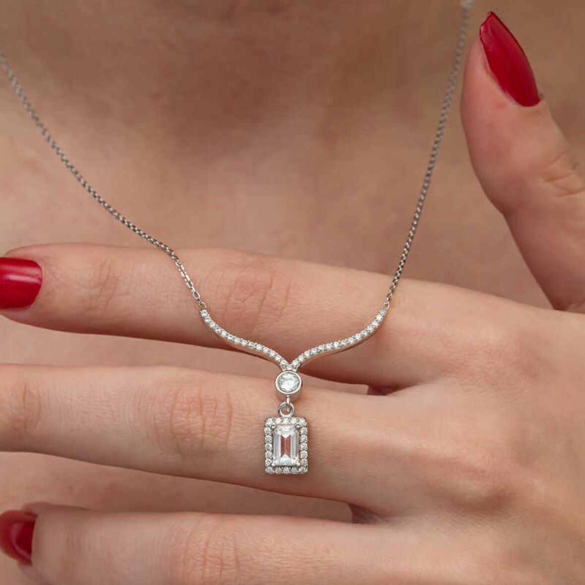 KENPAZAR Gümüş Baget Taşlı Gerdanlık Model Kadın Kolye