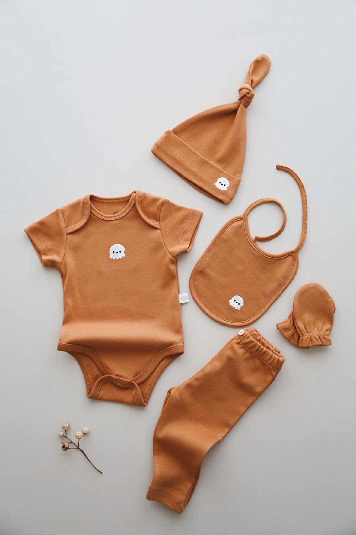 5li Yenidoğan Set Model 4