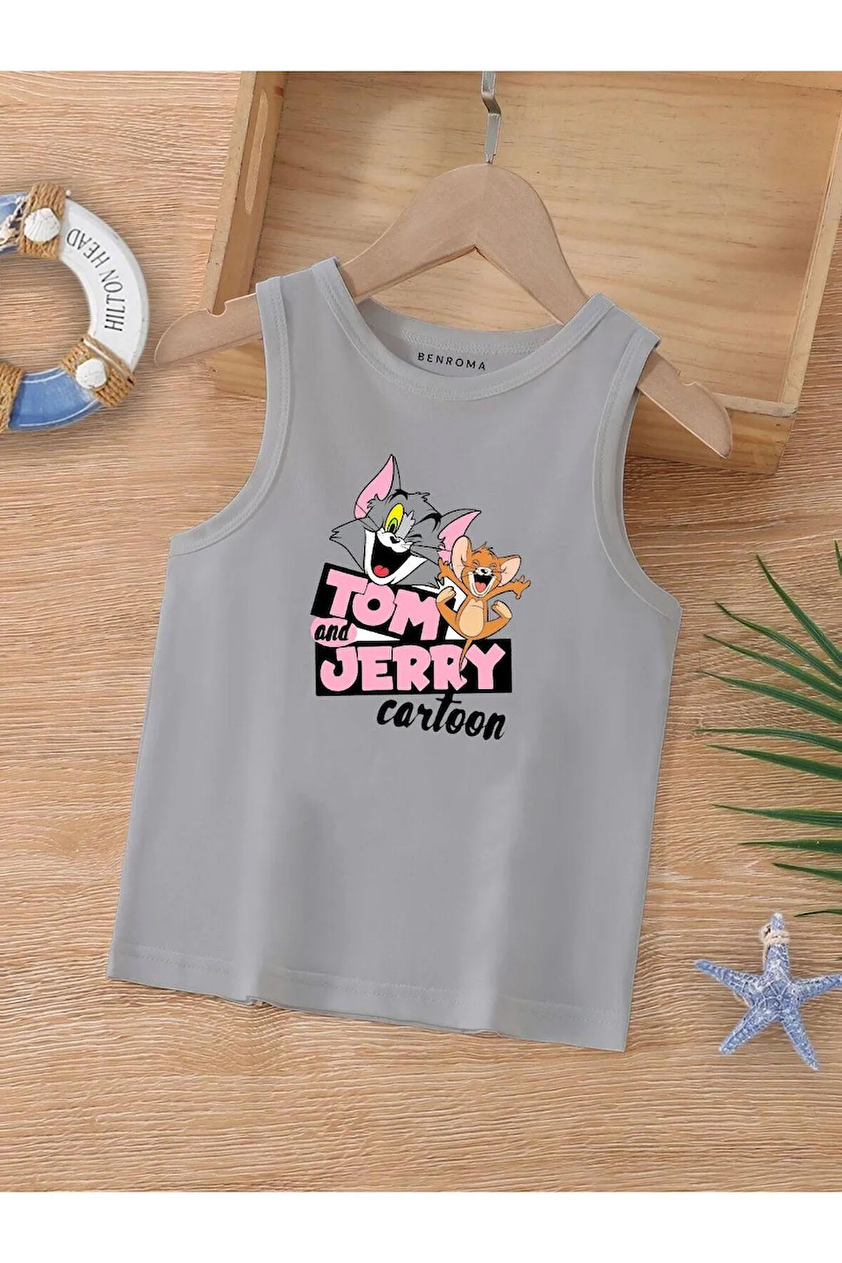 ÇİZGİ FİLM KARAKTER BASKILI KOLSUZ ÇOCUK TİŞÖRT